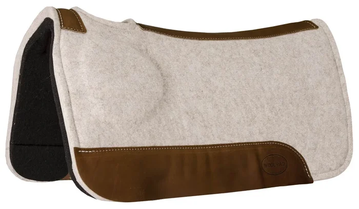 Mustang CorrectFit Contoured Barrel Saddle Pad, 31″ x 30″ x 1″