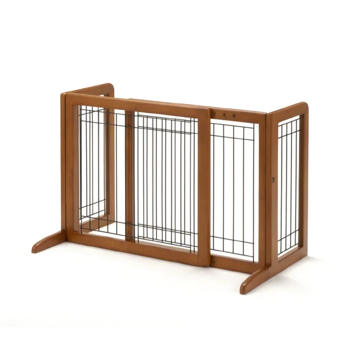 Richell Freestanding Pet Gate 26.4″ – 40.2″ x 17.7″ x 20.1″
