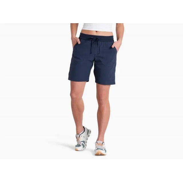 Womens Trekr Pull On Short 8″