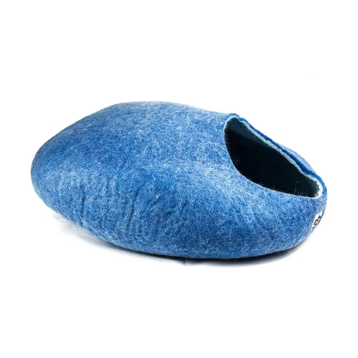 Yeti Pet Cave for Cat and Small Dogs